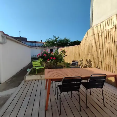 Maison Familiale Rénovée Proche Centre Et Casa vacanze *